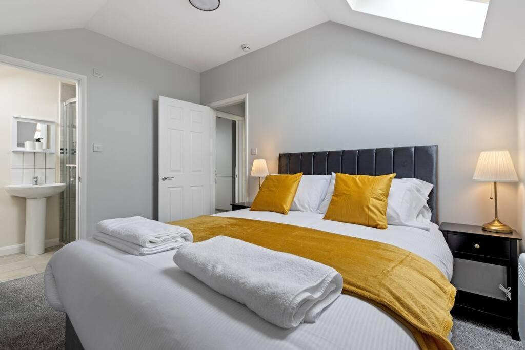 Modern Apartment Free Off Road Parking King Bed Suite 9 Nottingham Ngoại thất bức ảnh