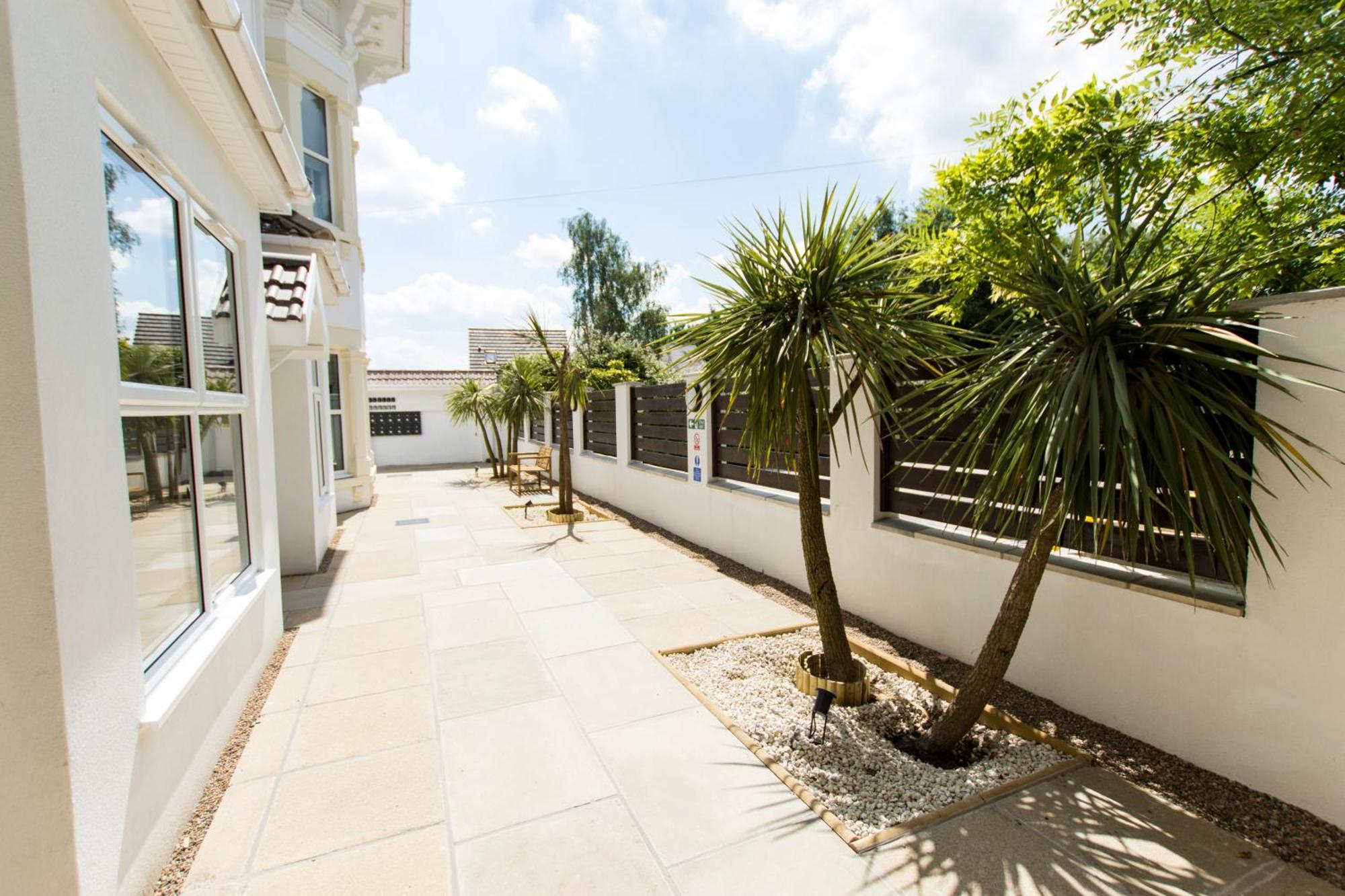Modern Apartment Free Off Road Parking King Bed Suite 9 Nottingham Ngoại thất bức ảnh